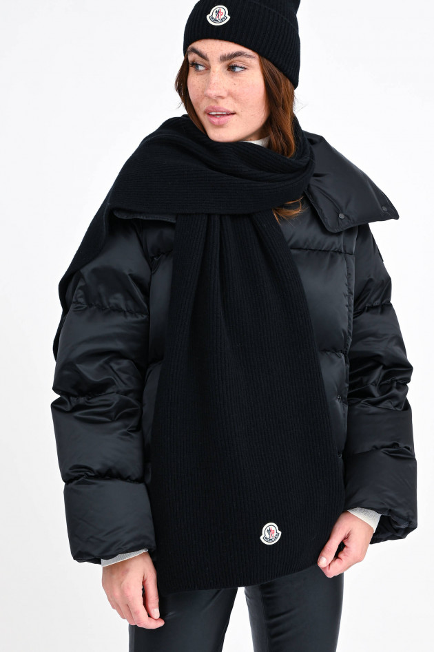 Moncler Schal mit Logo-Patch in Schwarz