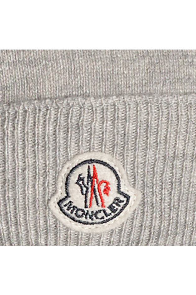 Moncler Mütze Oversized Hellgrau