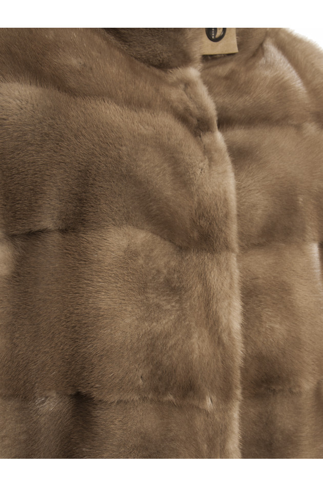 Manzoni 24 Nerzmantel in Toffee/Camel