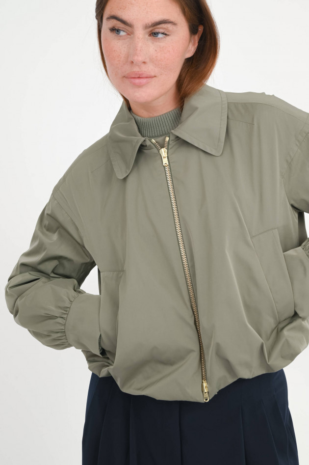 Odeeh Jacke mit Ballonsaum in Olive