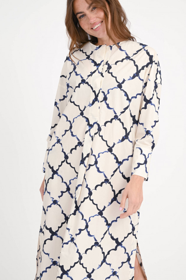 Odeeh Gemustertes Midi-Kleid in Creme/Blau