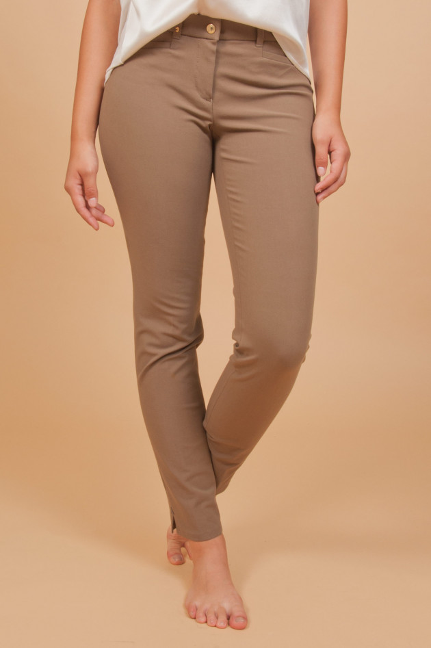 Pamela Henson Hose IMPERIA in Taupe