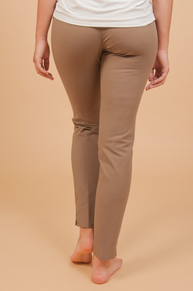 Pamela Henson Hose IMPERIA in Taupe