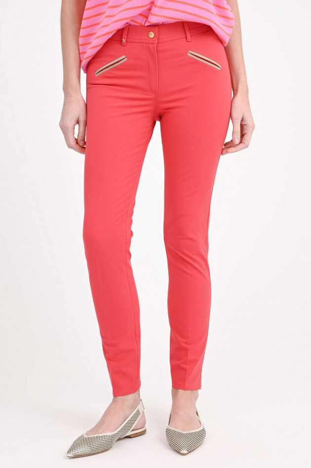 Pamela Henson  Chino ROYAL mit Lederdetails in Berry