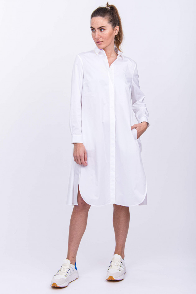 Peserico Blusenkleid mit Schmucksteinkette in Weiß
