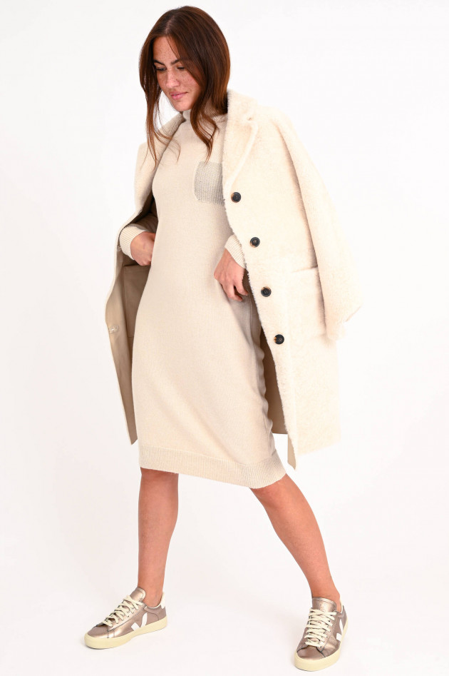 Peserico Turtleneck-Strickkleid in Hellbeige