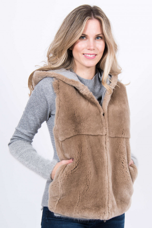 Peserico Strick-Gilet mit Fell in Taupe/Grau