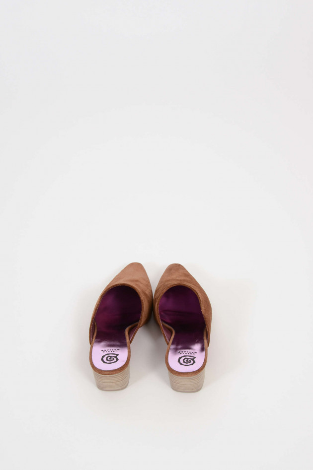 Pretty Ballerinas Slipper aus Veloursleder in Braun