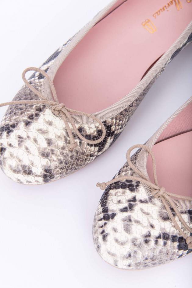 Pretty Ballerinas Ballerinas im Animal-Print in Grau/Weiß gemustert