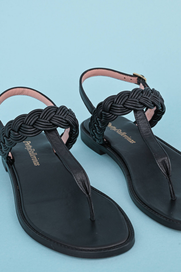 Pretty Ballerinas Sandale mit Flecht-Details in Schwarz