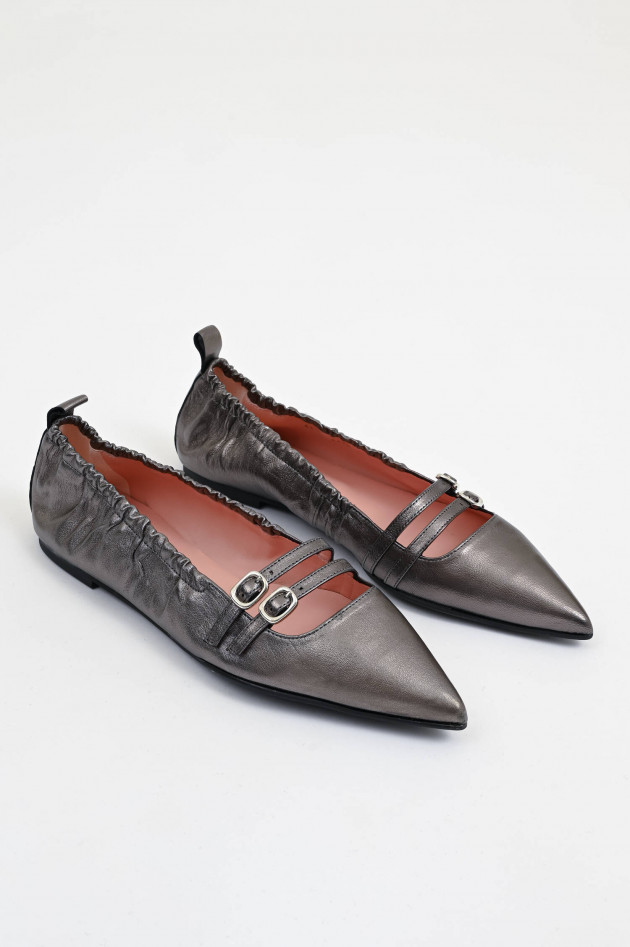 Pretty Ballerinas Ballerina mit Riemchen in Silbermetallic