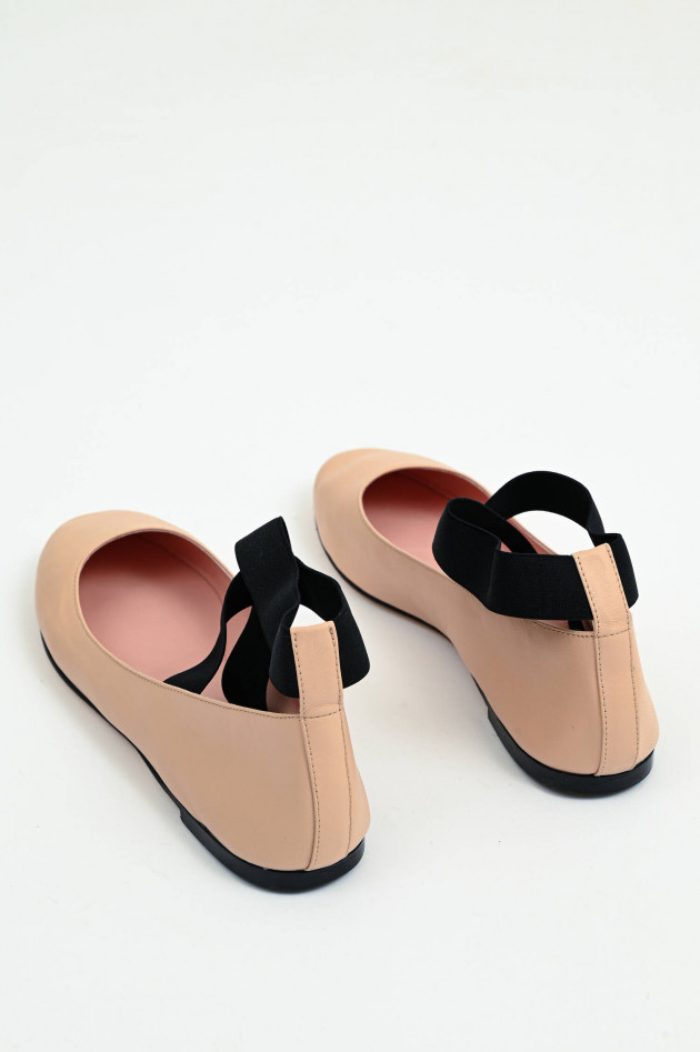 Pretty Ballerinas Ballerina COCO mit Riemchen in Nude/Schwarz