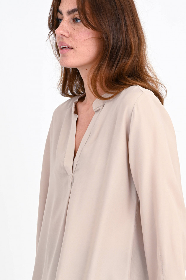 Princess goes Hollywood Blusenshirt mit V-Dekolleté in Beige