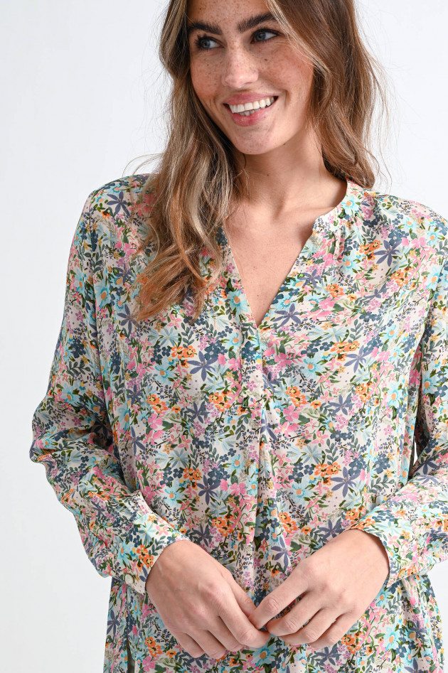Princess goes Hollywood Oversized Blümchen-Bluse in Multicolor