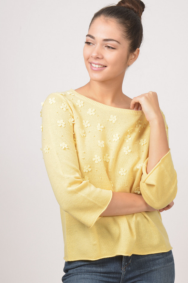 Princess goes Hollywood Pullover mit Blumenapplikation in Gelb