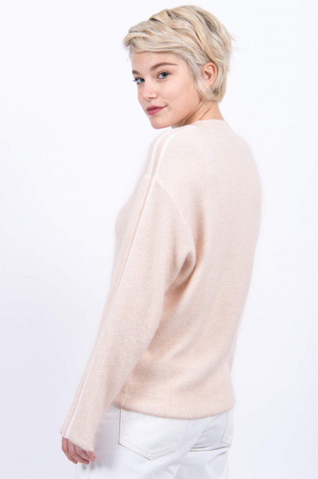 Princess goes Hollywood Pullover aus Mohair-Mix in Rosé