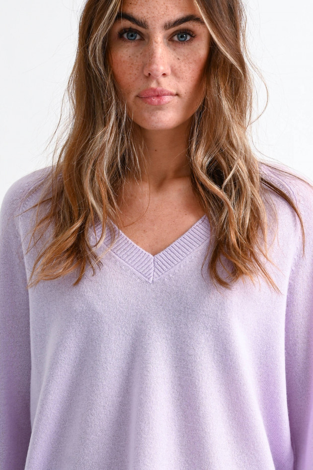 Princess goes Hollywood Cashmere V-Pullover in Pastellflieder
