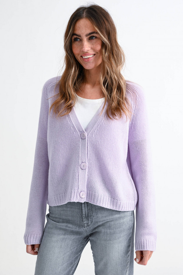 Princess goes Hollywood Strickjacke aus Woll-Mix in Pastellflieder