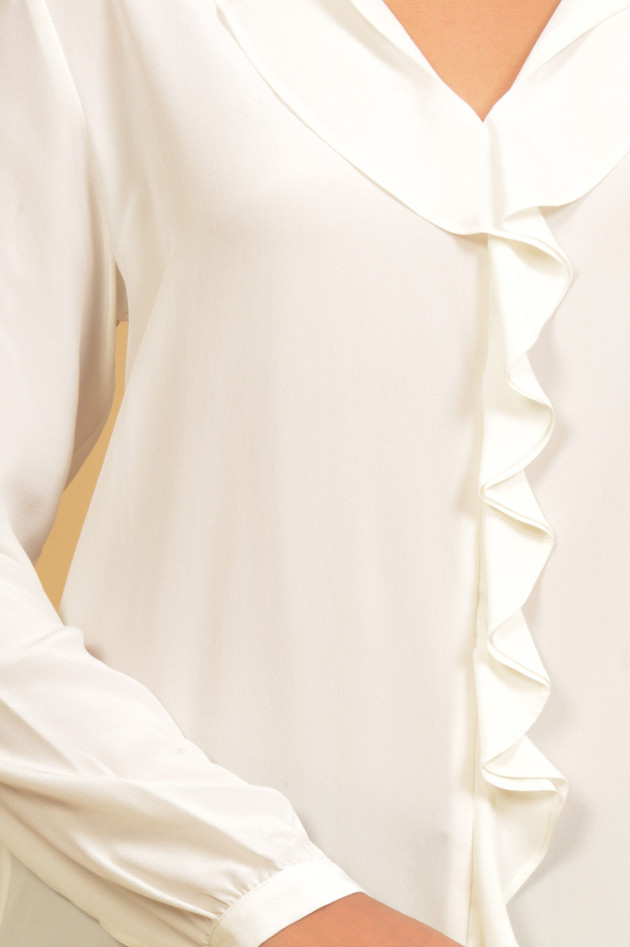 Repeat Seidenbluse mit Volant in Cream