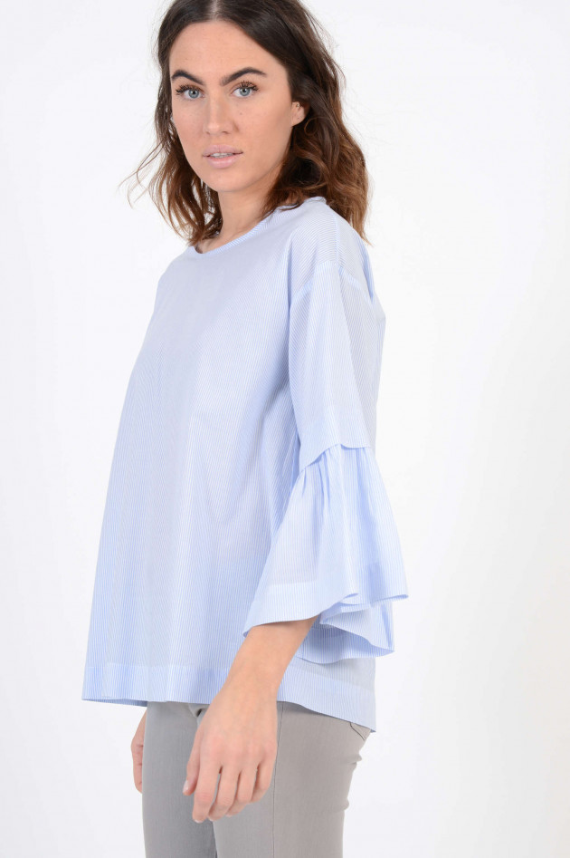 Repeat Oversized - Bluse mit Rüschen und Streifen in Blau/Weiß