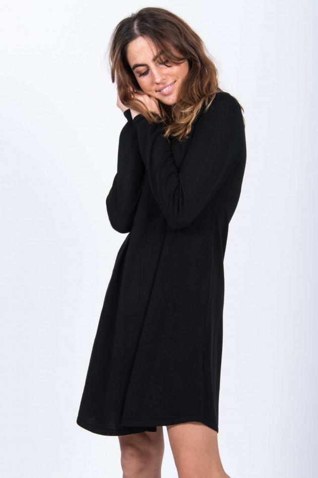 Repeat Strickkleid aus Merinowolle in Schwarz