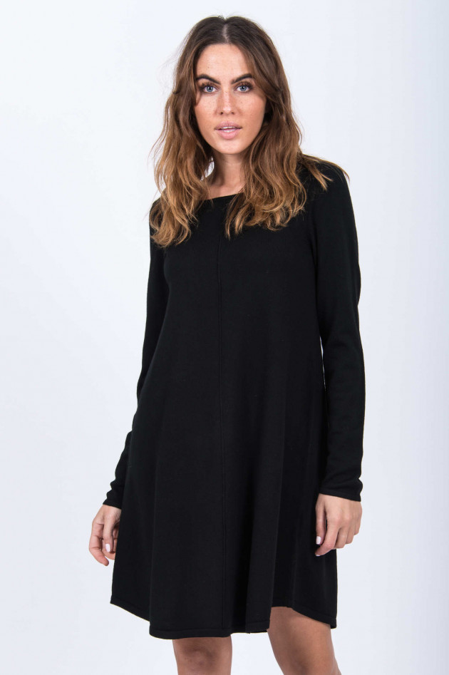 Repeat Strickkleid aus Merinowolle in Schwarz