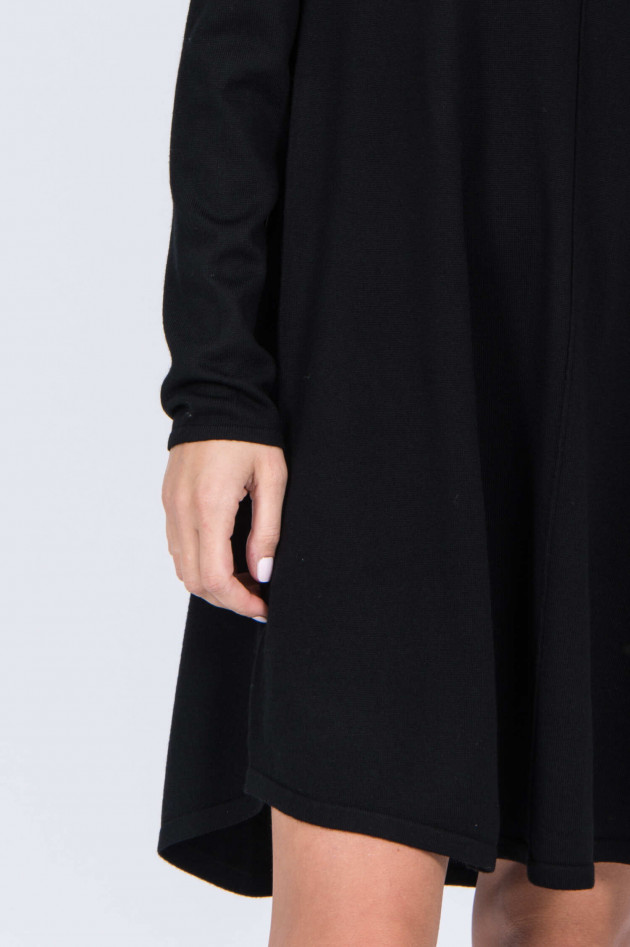 Repeat Strickkleid aus Merinowolle in Schwarz