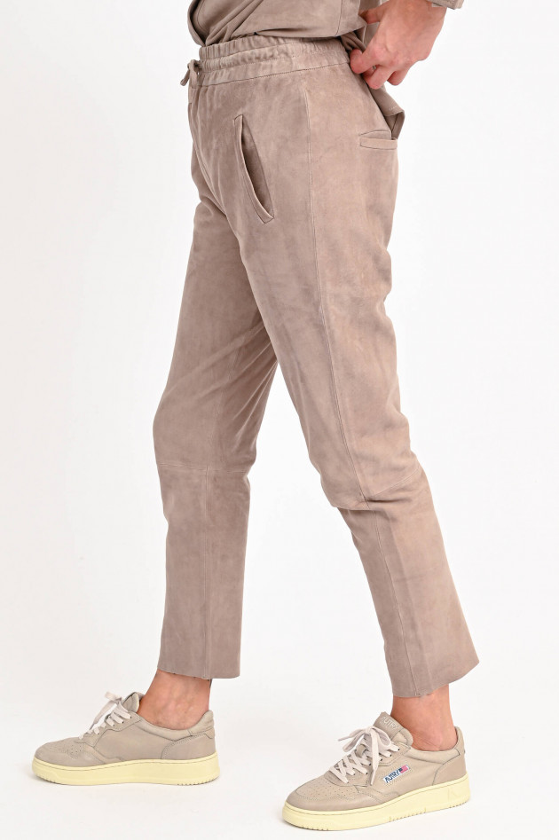 Repeat Hose aus Veloursleder in Taupe