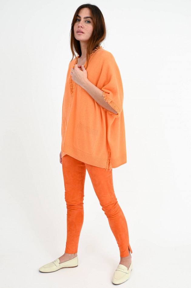 Repeat Cashmere Poncho mit Fransen in Papaya