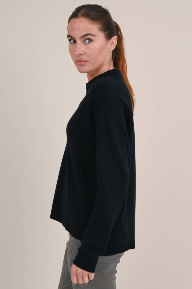 Repeat Pullover mit Polokragen in Schwarz