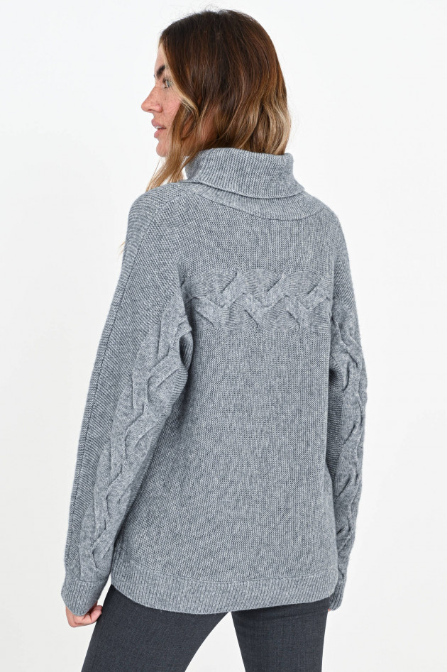 Repeat Rippstrick-Pullover mit Zopfstrick-Detail in Grau