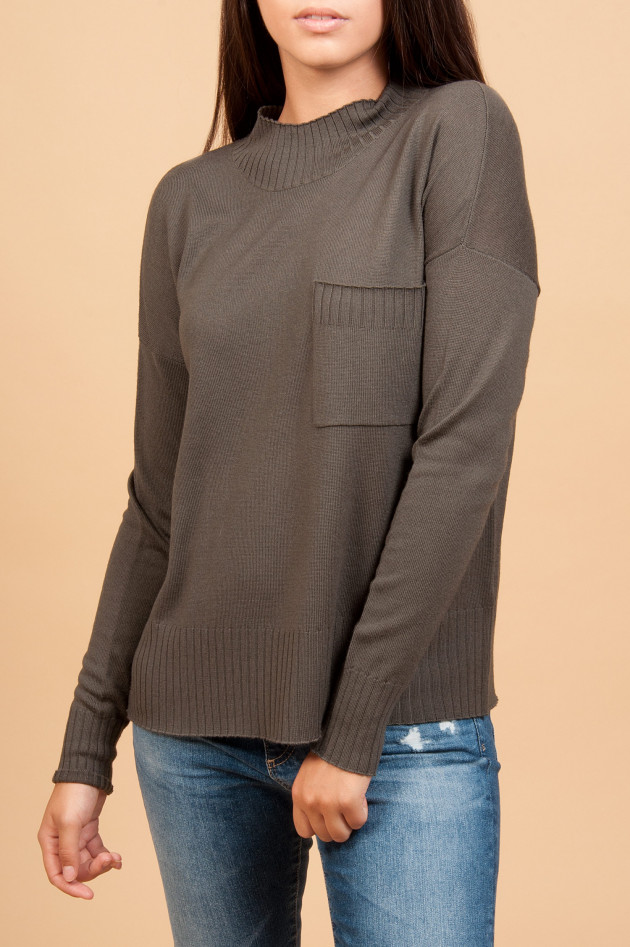 Repeat Rollkragenpullover aus Wolle in Oliv