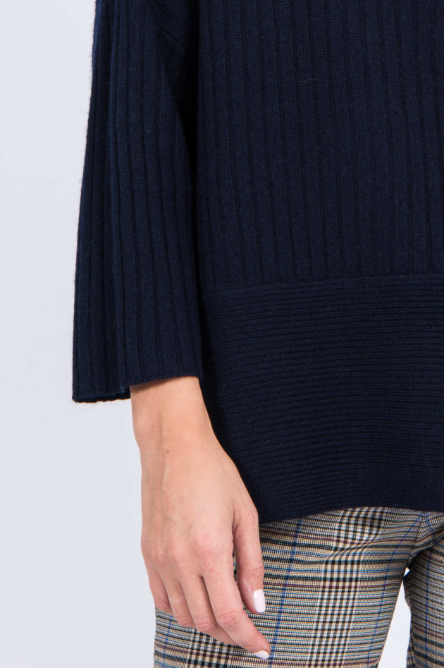 Repeat Pullover mit weitem Kragen in Navy