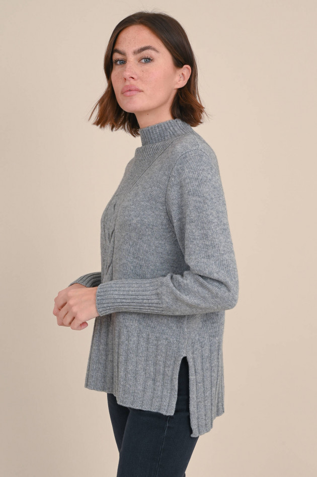 Repeat Pullover mit Zopfmuster aus Wollmix in Grau