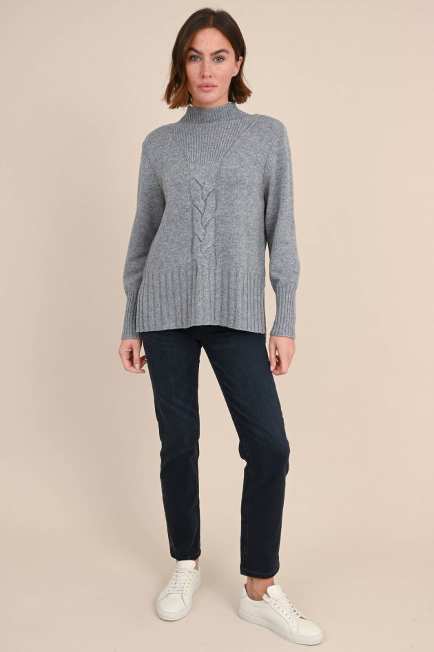Repeat Pullover mit Zopfmuster aus Wollmix in Grau