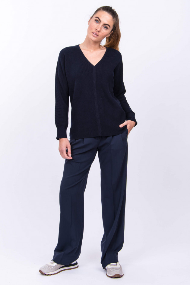 Repeat Pullover mit V-Ausschnitt in Navy