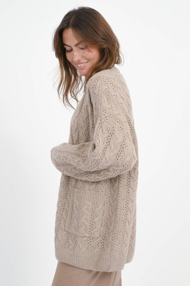 Repeat Zopfstrick-Cardigan in Desert
