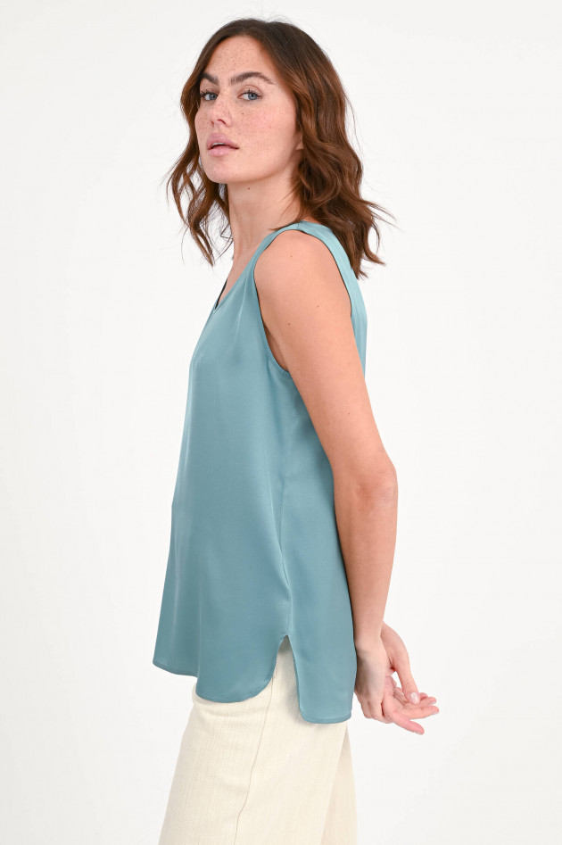 Repeat Top aus Seide in Hellblau