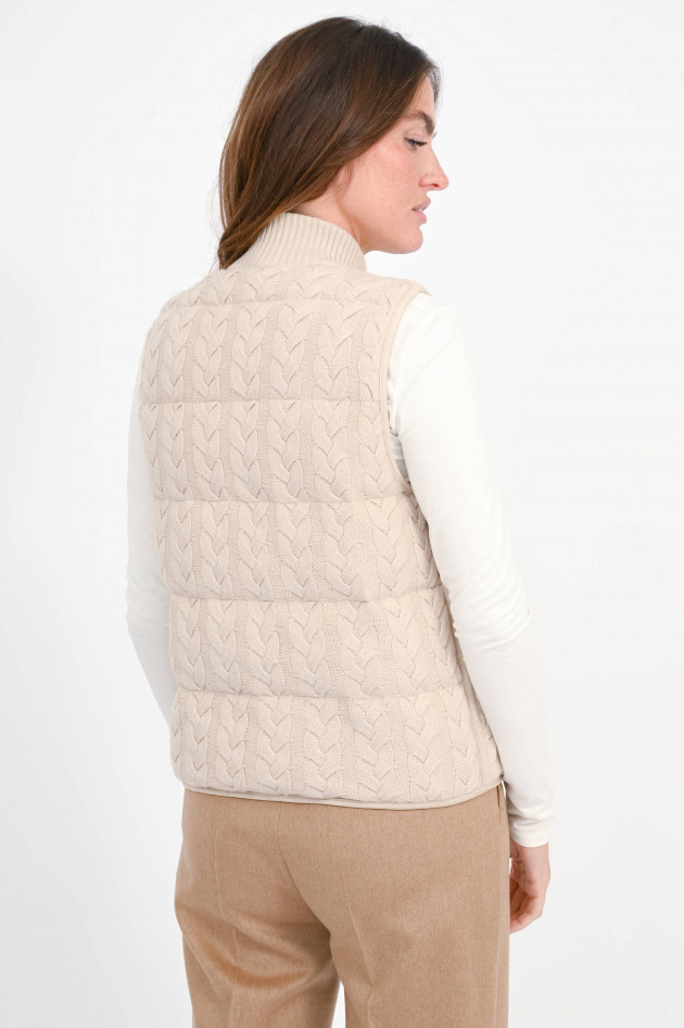 Repeat Daunen-Wendegilet mit Zopfstrick-Muster in Natural