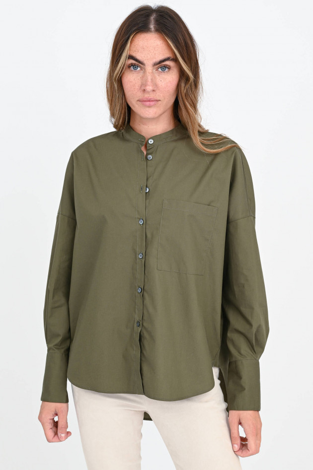 Robert Friedman Oversized Bluse mit Stehkragen in Oliv