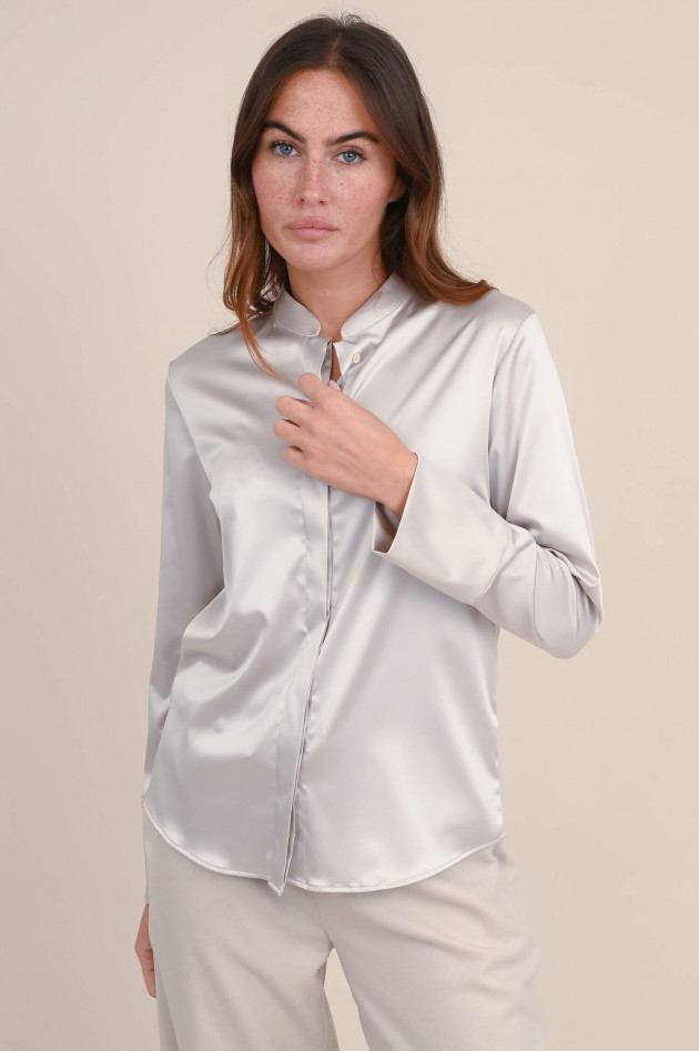 Robert Friedman Bluse in Satin Optik in Sand