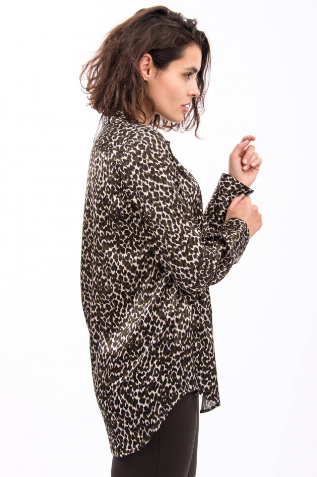 Robert Friedman Lockere Seidenbluse im Leo-Print