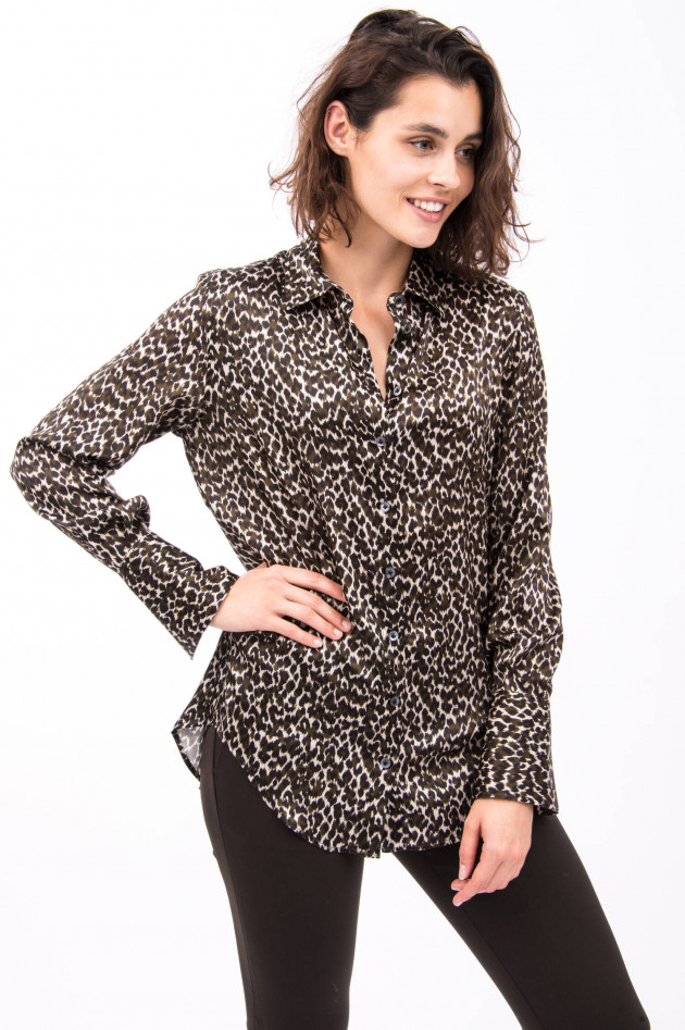 Robert Friedman Lockere Seidenbluse im Leo-Print