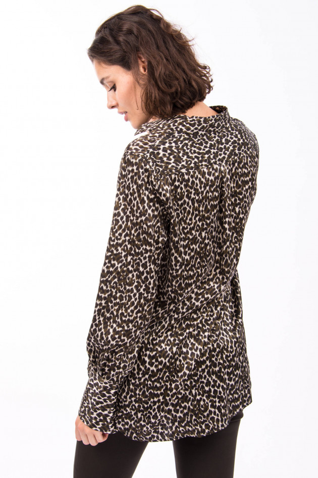 Robert Friedman Lockere Seidenbluse im Leo-Print