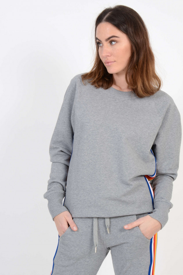 Roqa Sweater mit Seitenstreifen in Grau