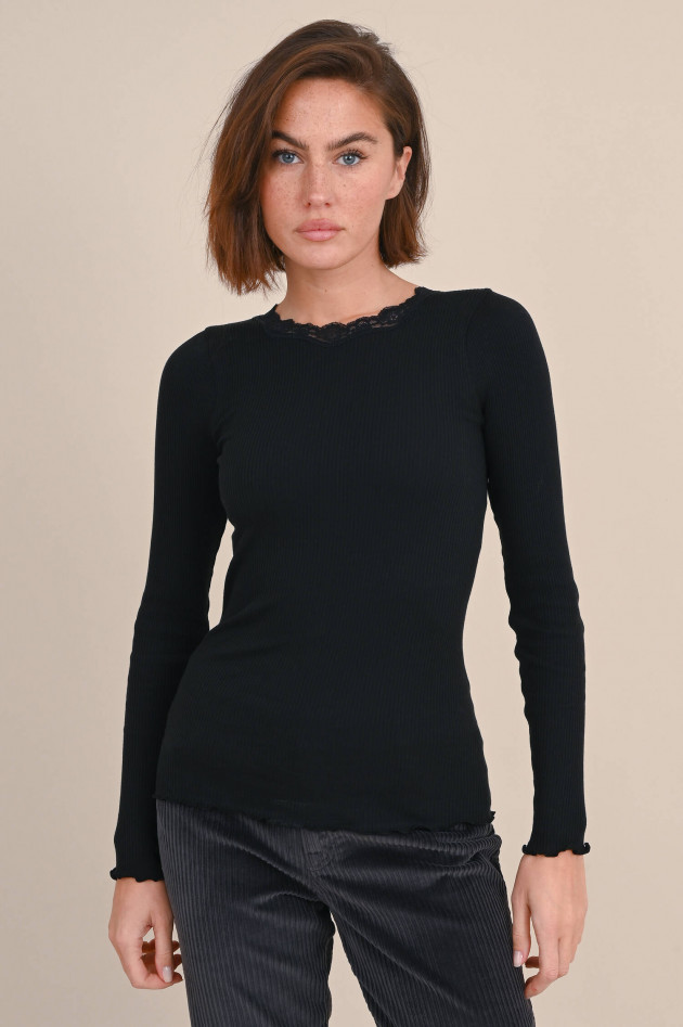Rosemunde Rippstrick-Shirt mit Spitze in Schwarz