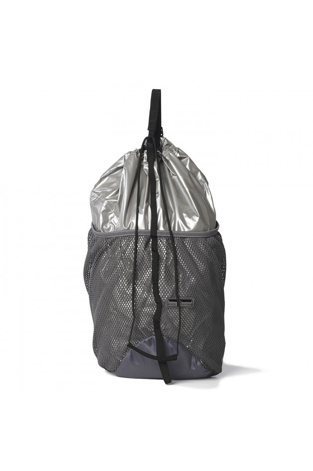 Stella McCartney Rucksack RUN PACKABLE in Silber/Grau