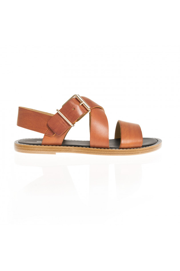 Closed Sandalen in Cognac