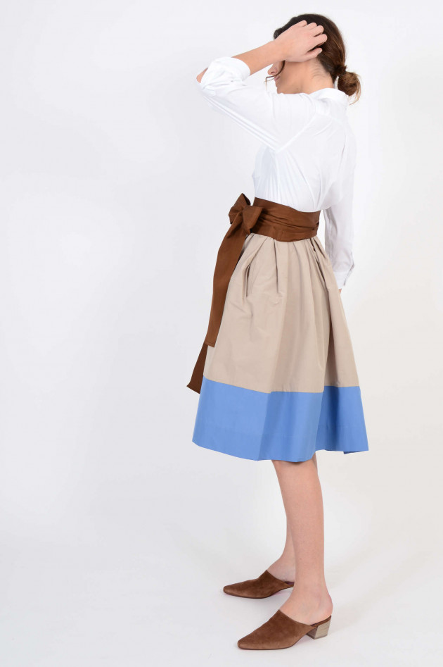 Sara Roka Kleid in Beige/Blau