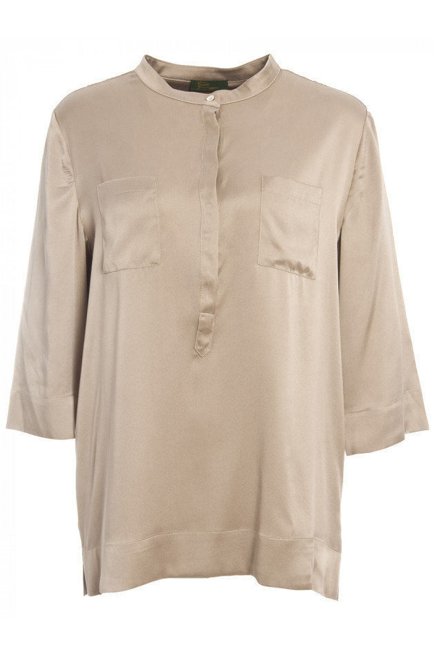 Grüner Seidenbluse in Camel